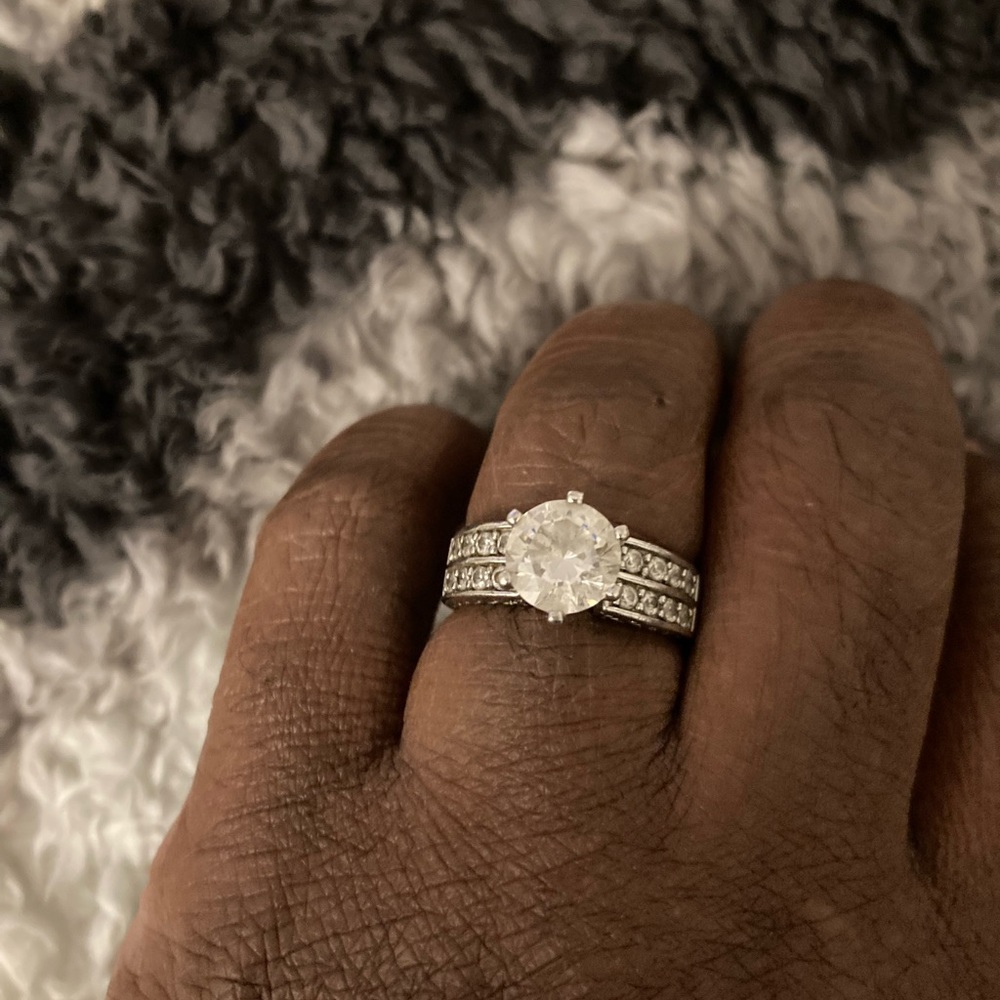 JTV Bella Luce engagement ring